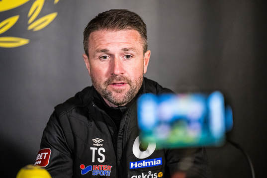 Degerfors tränare Tobias Solberg