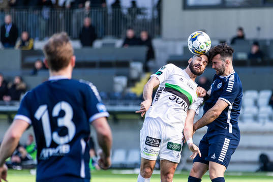 GAIS Mervan Celik och Utsiktens Allan Mohideen