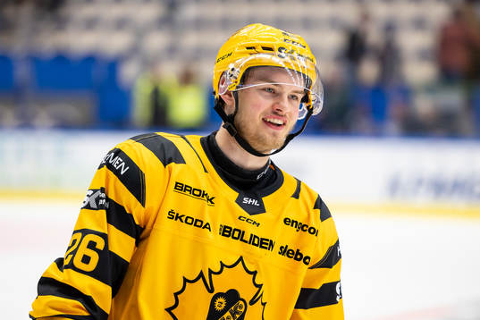 Skellefteås Simon Robertsson jublar