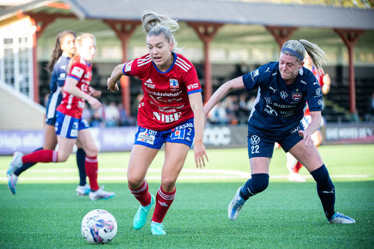 Vittsjös Charlotte Grant och FC Rosengårds Olivia Schough