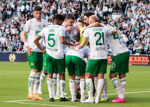 Hammarbys spelare jublar efter 1-0