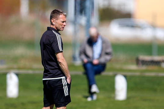 Ullareds tränare Fredrik Lökkeberg