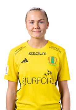 Bollstanäs Ann Thim poserar för ett porträtt den 22 april 2023 i Bollstanäs.
