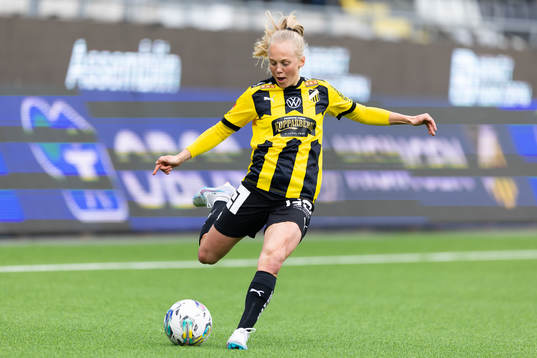Häckens Molly Johansson