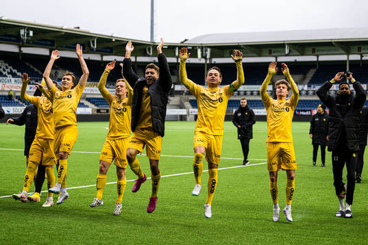 Morten Ågnes Konradsen, Adam Sørensen, Fredrik Bjørkan, Patrick Berg, Sondre Sørli and Amahl Pellegrino of Bodø/Glimt celebrates