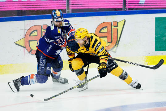Växjös Lukas Bengtsson och Skellefteås Oscar Möller