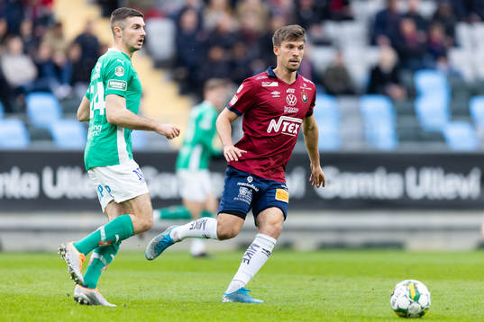 Jönköpings Södras Marko Nikolic och Örgrytes Daniel Paulson