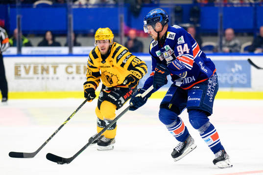 Skellefteås Andreas Wingerli och Växjös Joel Persson