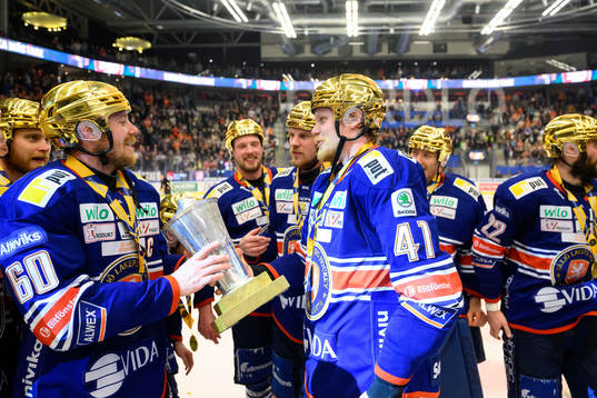 Växjös Ludvig Nilsson jublar