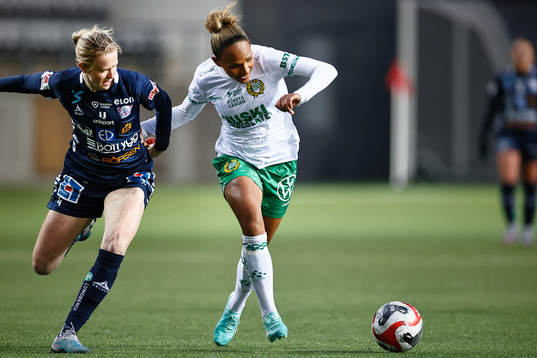 Linköpings Emma Östlund och Hammarbys Madelen Janogy