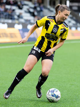 Häckens Alexandra Hellekant