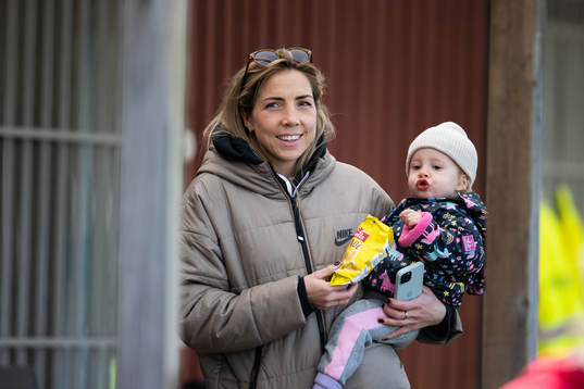 Vittsjös Clara Markstedt med sin dotter