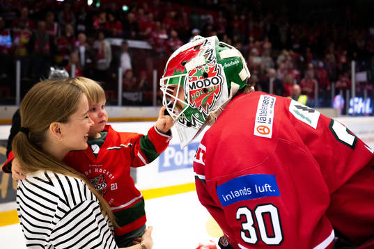 Modos målvakt Kristers Gudlevskis