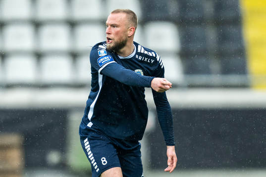 Utsiktens Alexander Faltsetas reagerar