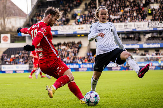 Ole Didrik Blomberg of Brann and Santeri Leevi Oliver Väänänen of Rosenborg