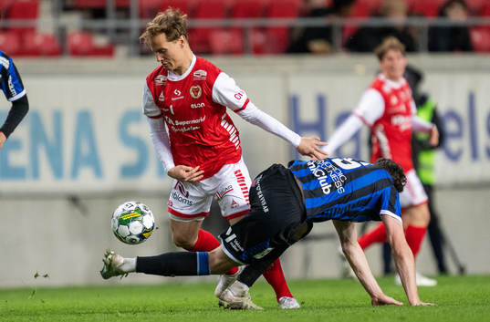 Kalmars Simon Skrabb och Sirius Jamie Roche
