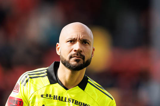 Östersunds målvakt Aly Keita
