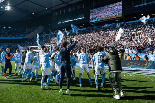 Malmö FFs spelare jublar