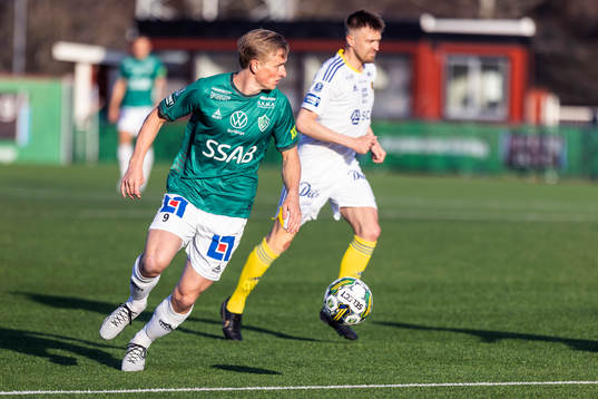 Brages Douglas Karlberg