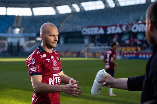 Örgrytes Jonathan Drott innan fotbollsmatchen i Superettan mellan Örgryte och Öster den 8 maj 2023 i Göteborg. 