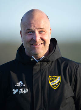 Lagbilder IFK Hässleholms ungdomslag i Hässleholm 8 maj