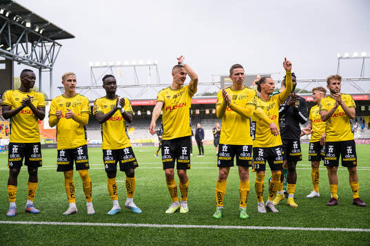Elfsborgs Timothy Noor Ouma, Jacob Ondrejka, Emmanuel Boateng, Gustaf Lagerbielke, Andre Ibsen Rømer, Niklas Hult och Jack Cooper-Love jublar