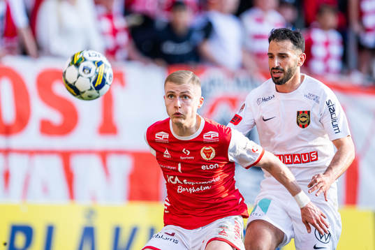 Kalmars David Kristjan Olafsson och Brommapojkarnas André Calisir