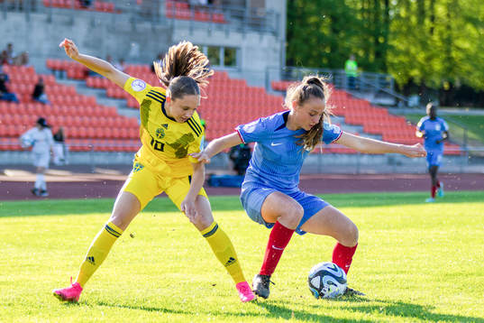 Nova Rolfsson of Sweden