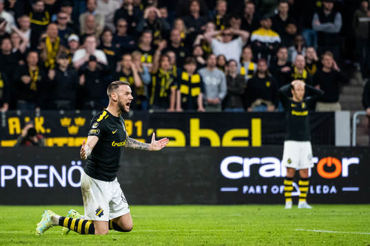 AIKs Alexander Milosevic reagerar mot ett domslut