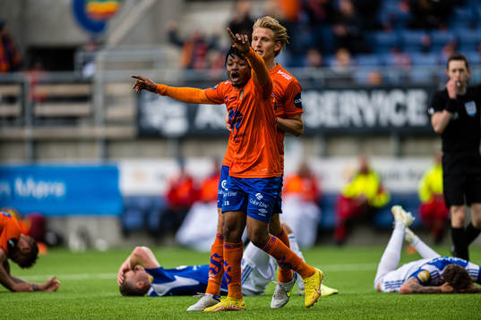 Isaac Atanga and Erlend Segberg of Aalesund after a disallowed goal