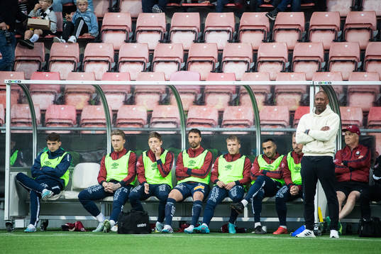 Örgrytes Jonathan Azulay, Sargon Abraham och tränare