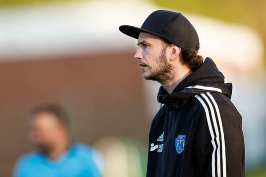 Falkenbergs tränare Robin Östlind