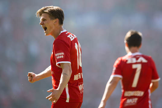 David Møller Wolfe of Brann celebrates 1-0