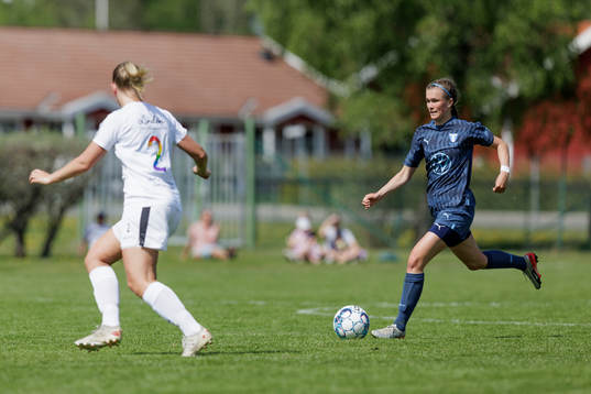 Malmö FFs Erica Persson Welin mot Lödöse Nygårds