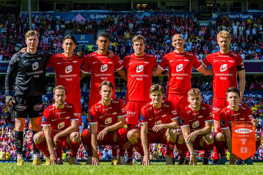 The starting eleven of Brann, from the top left; Mathias