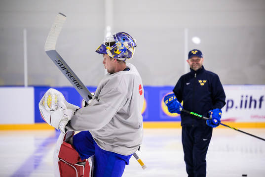 Goaltender Lars Johansson and goaltender coach Stefan Ladhe