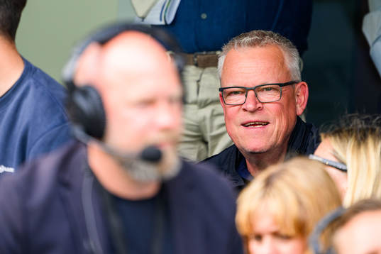 Sveriges förbumndskapten Janne Andersson på läktaren