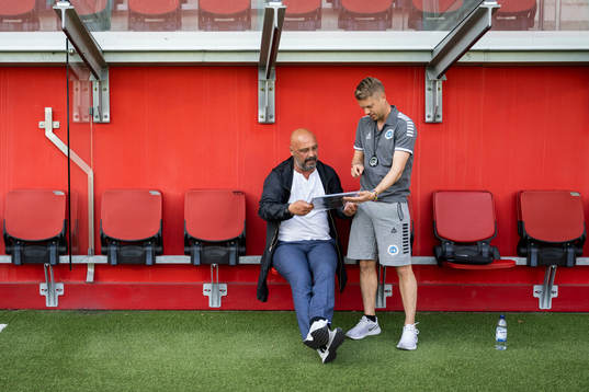 Utsiktens manager Bosko Orovic och assisterande tränare