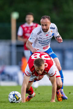 Värnamos Evaldo Nascimento Lamaur Neto och Kalmars Elias