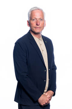 Håkan Sjöstrand från Svenska fotbollförbundets styrelse poserar för ett porträtt den 23 maj 2023 i Stockholm. 