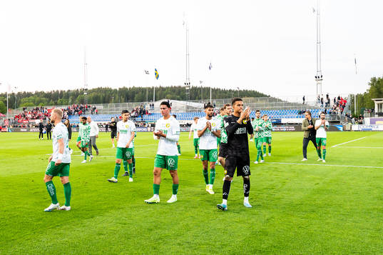 Hammarbys spelare tackar publiken