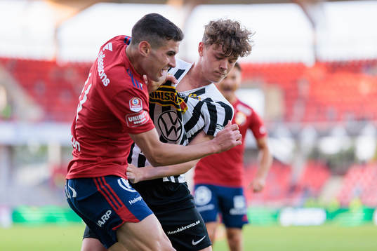 Östers Ahmed Bonnah och Landskronas Max Nilsson