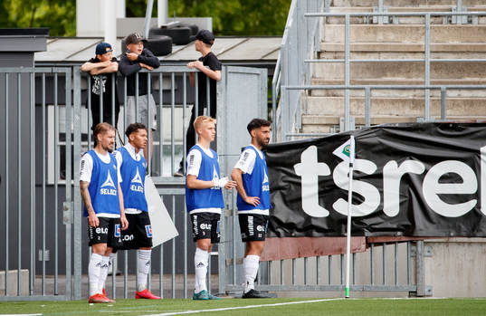 Örebros Daniel Björnquist, Malik Mokédé, Ludvig