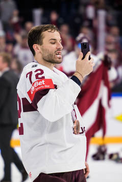 Janis Jaks of Latvia with his bronze medal
