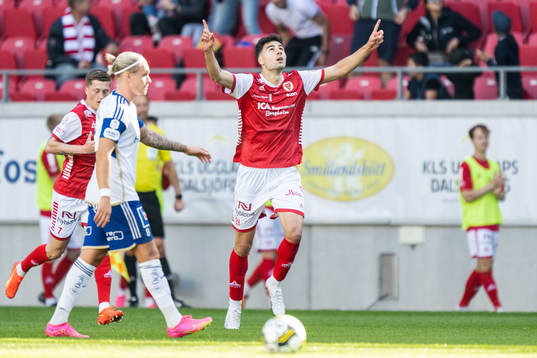 Kalmars Deniz Hummet jublar efter 1-1 
