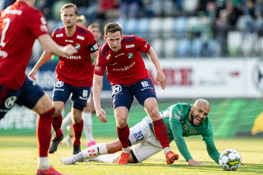 Östers Alex Thor Hauksson och Jönköpings Södras Pashang