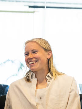 Julie Blakstad intervjuas