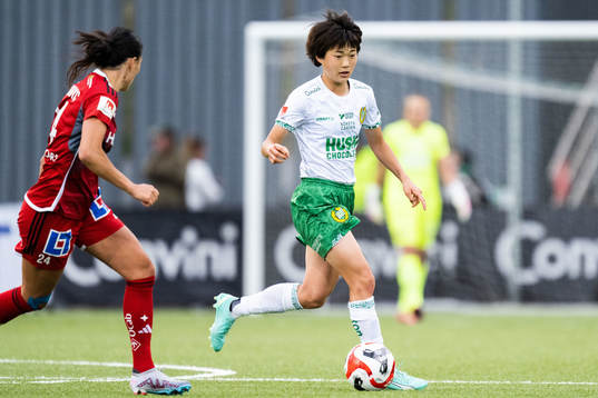 IFK Norrköpings Irma Cajlakovic och Hammarbys Maika Hamano