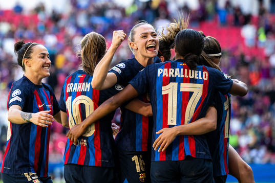 Fridolina Rolfö of Barcelona celebrates 2-2 by Patri