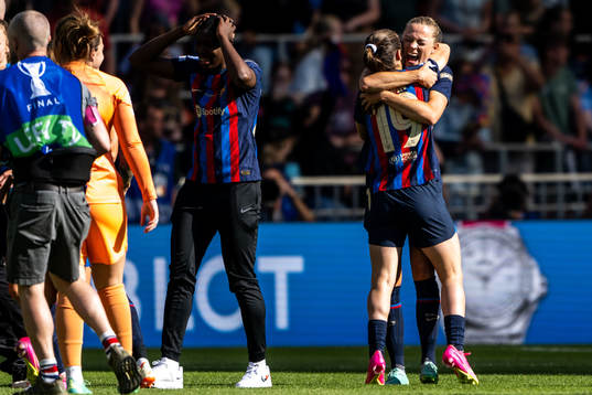 Fridolina Rolfö of Barcelona celebrates